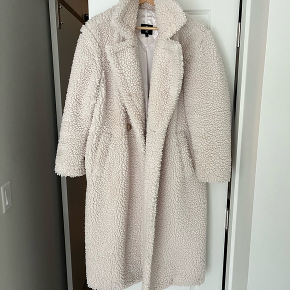 UGG Jackets & Blazers - UGG Women's Off-White Teddy Jacket